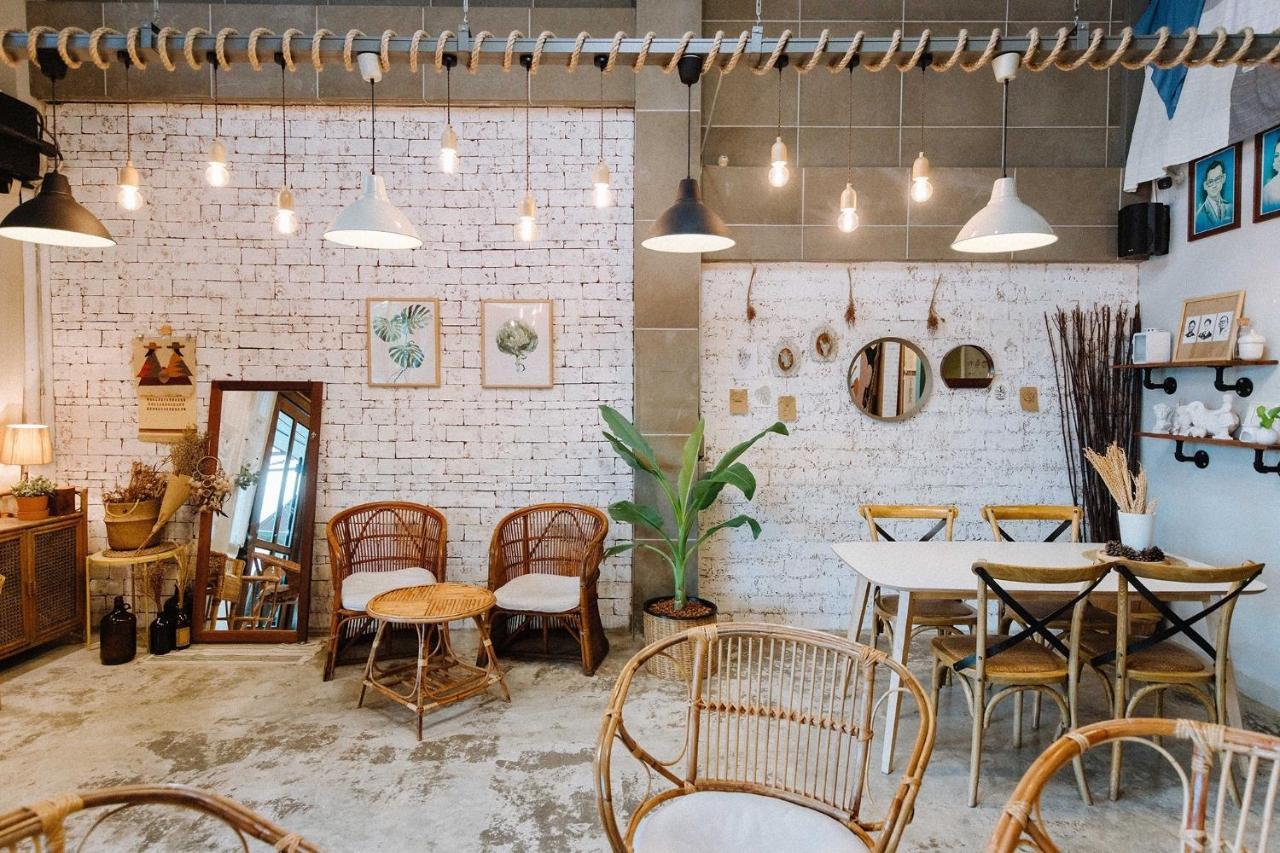 Pine Cafe'&Bed Hotel Пра Након Си Аютая Екстериор снимка